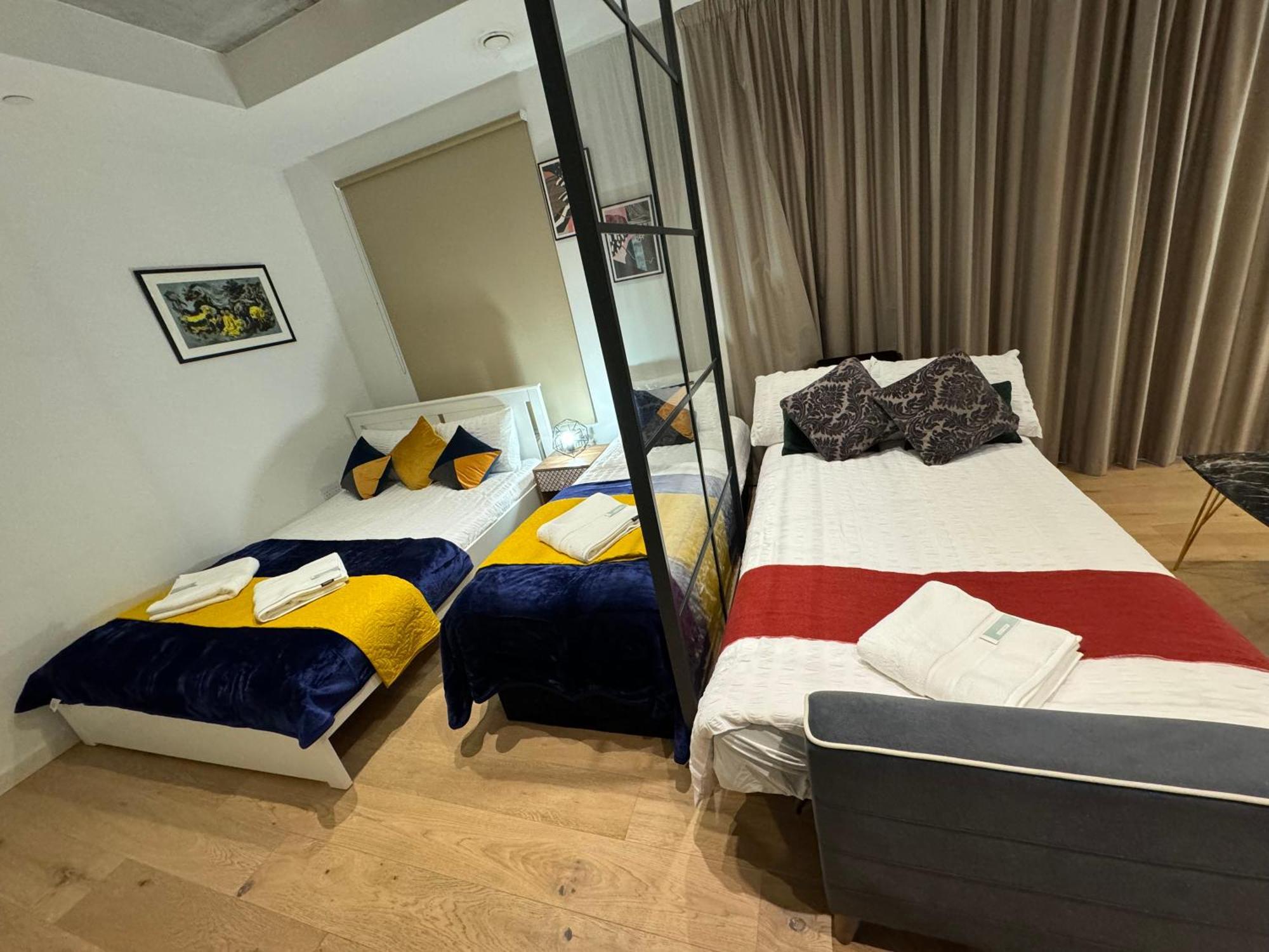 Amazing Cosy Apartment, Next To O2 Arena And Close To London Excel, Secure Parking Exterior foto